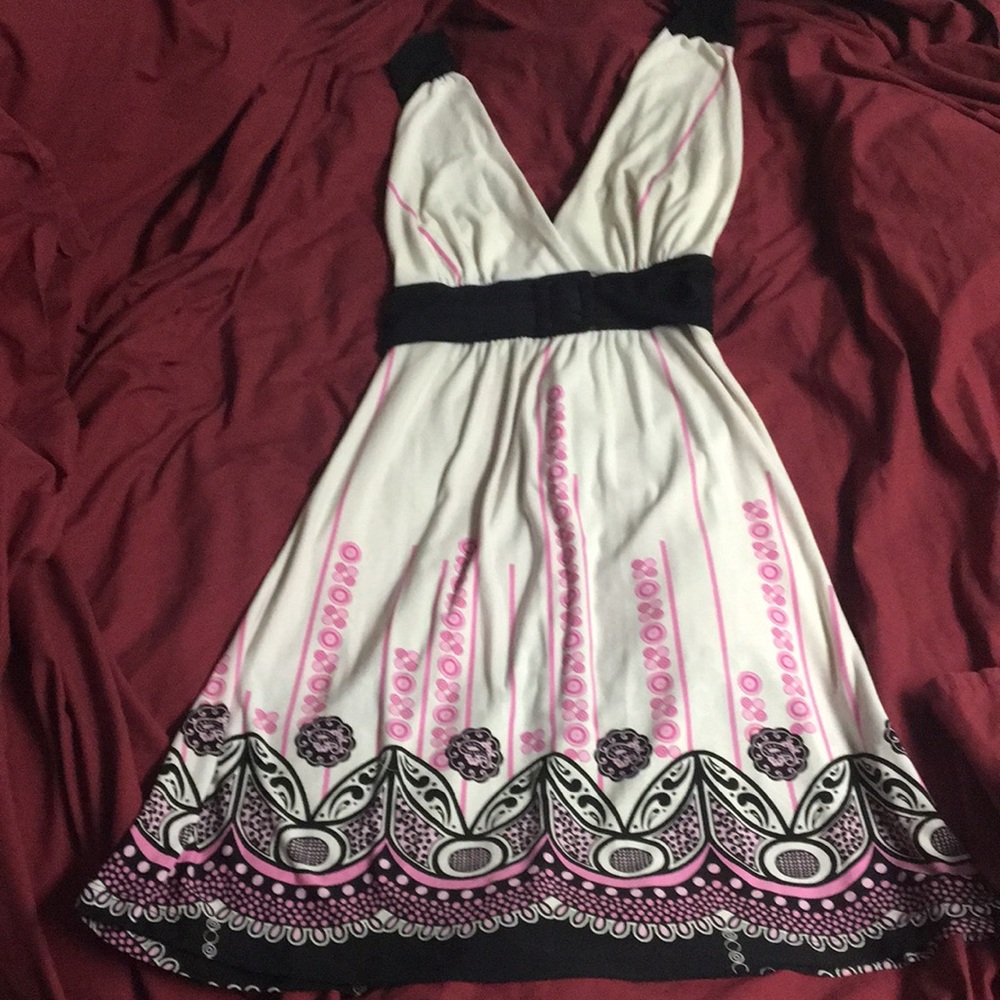 Beautiful, fun dress
